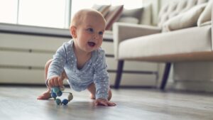 Apprendre en jouant entre 0 et 18 mois