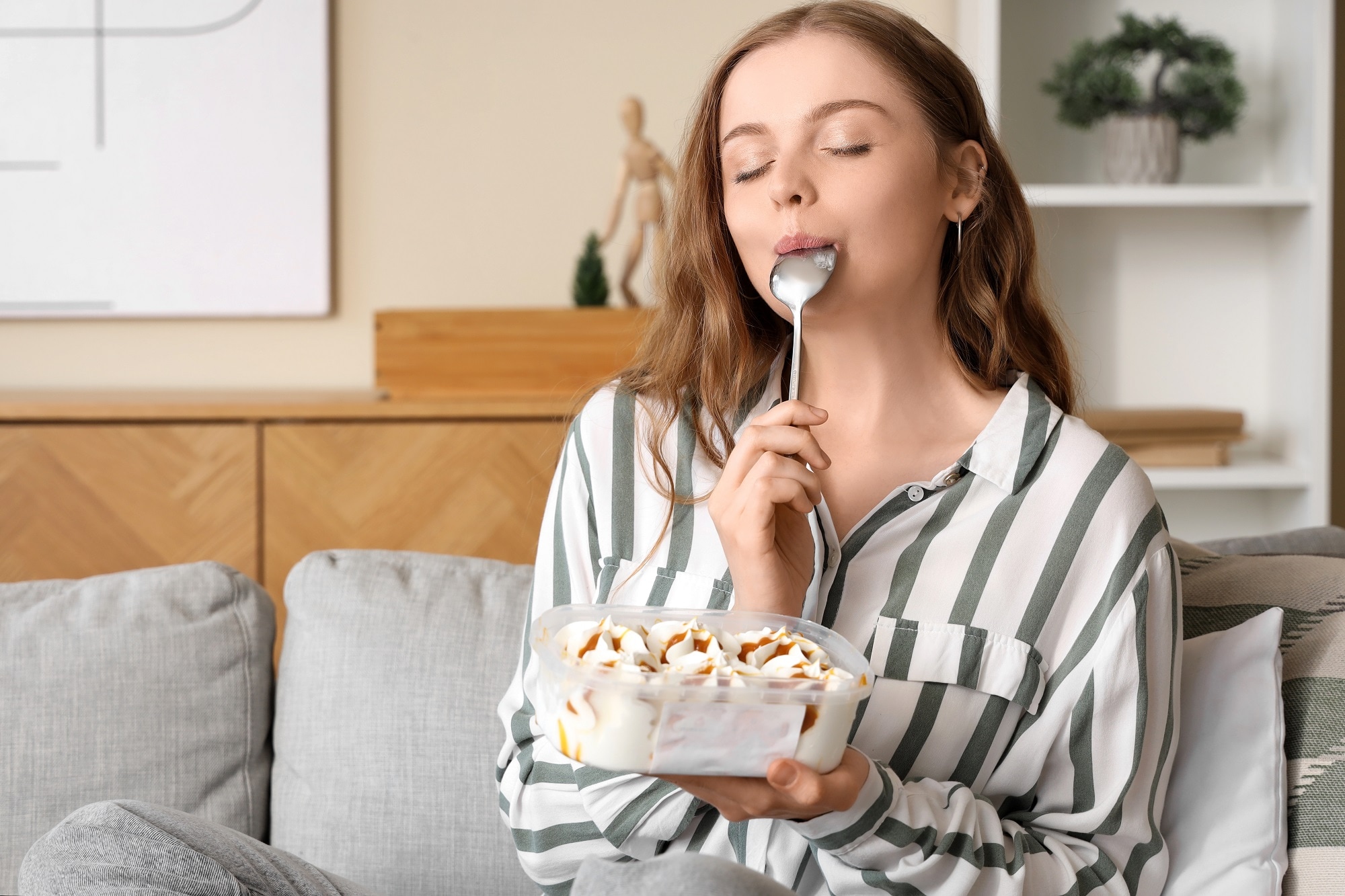 Why does obesity take away the taste of eating us?