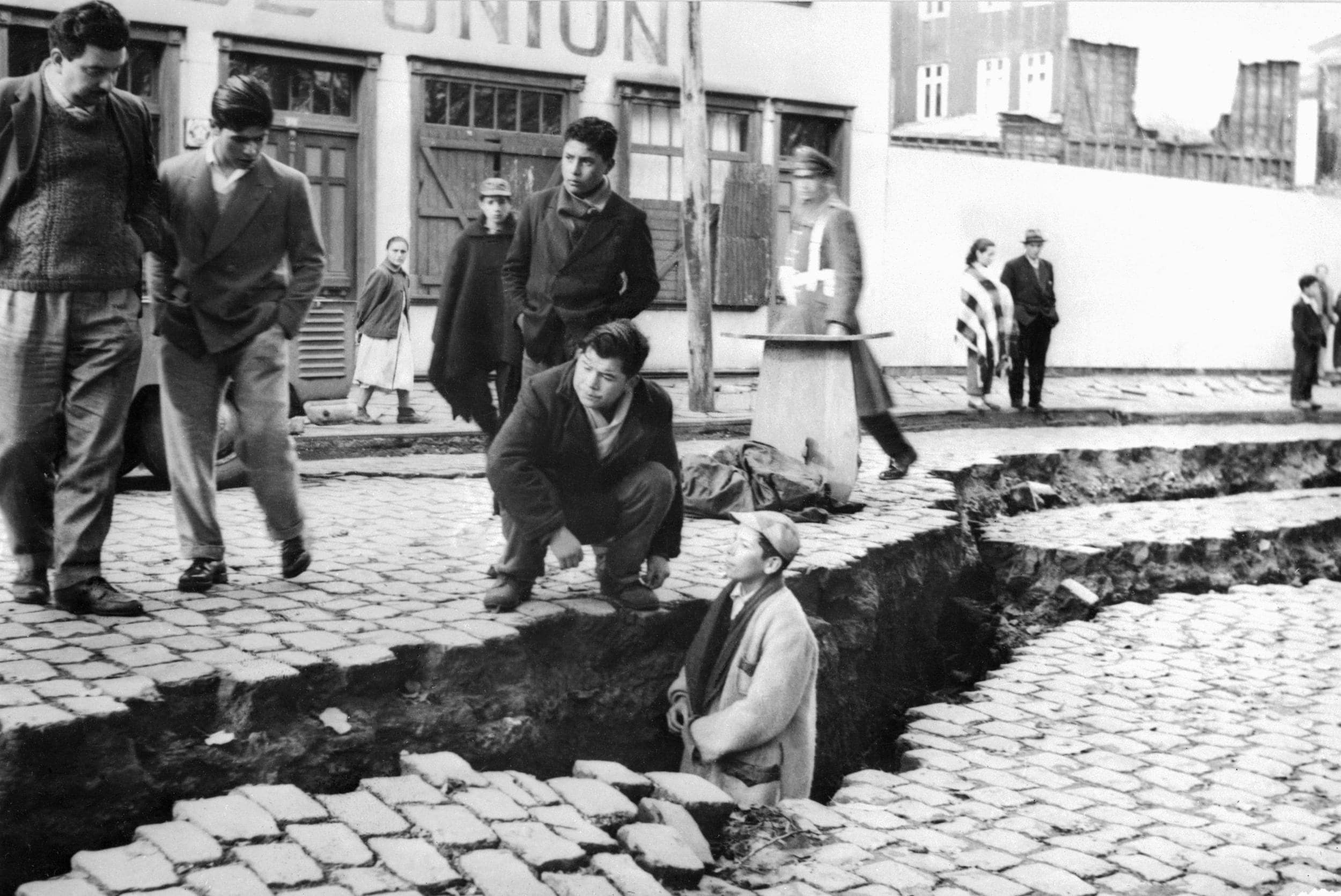 May 22, 1960: Valdivia earthquake (Chile), the most powerful ever recorded