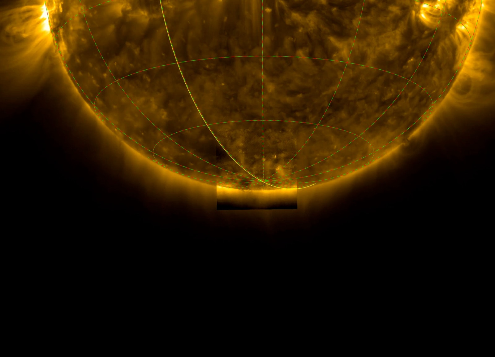 These are the first images never captured of the South Pole del Sole