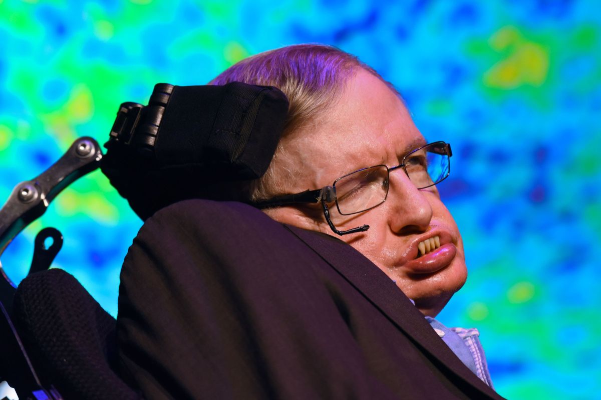 Thirty years in the past, Stephen Hawking made predictions for 2025, and they’re spectacular! – Proof Community
