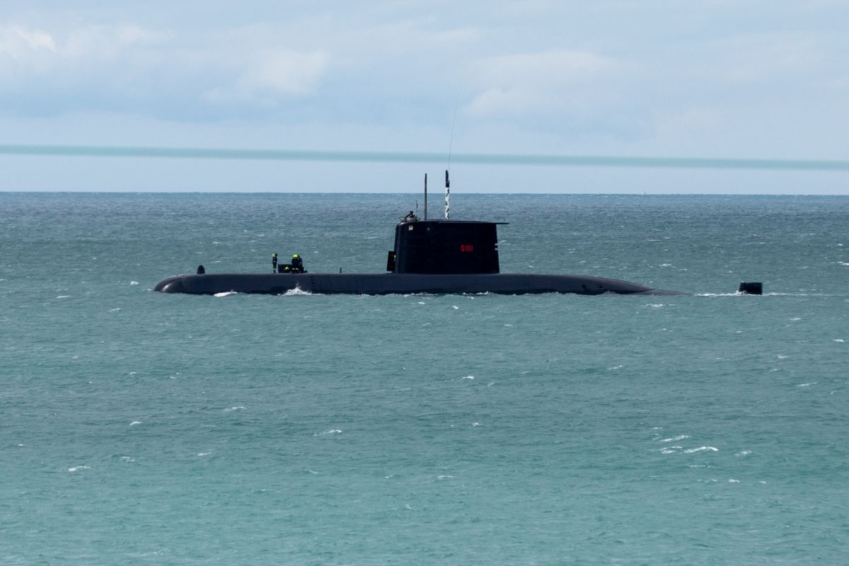 “He is the first in the world to achieve this”: Spain unveils a submarine with capabilities never before seen under the ocean.