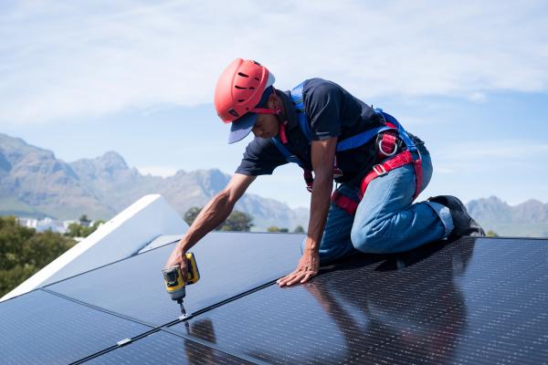What maintenance do my solar panels need? - What is the technical maintenance of solar panels like?