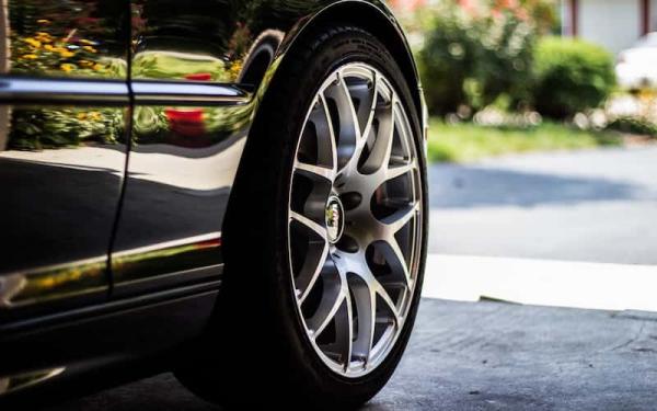 Petroleum products - Tires