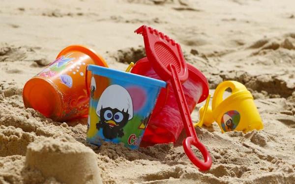 Petroleum products - Plastics