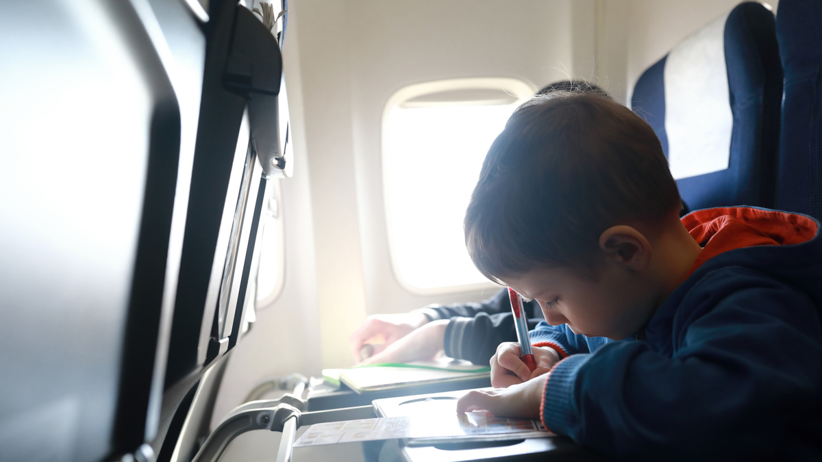 Jeux de voyage : comment et lesquels choisir pour les enfants