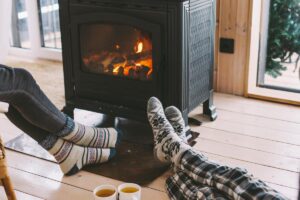 Comment chauffer la maison sans électricité ni gaz