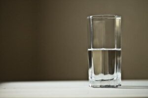 Comment purifier l’eau à la maison pour la boire