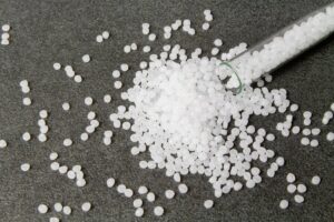 Que sont les granulés de plastique et leurs dangers
