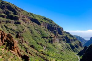 Ravine: qu’est-ce que c’est, comment il est formé et exemples