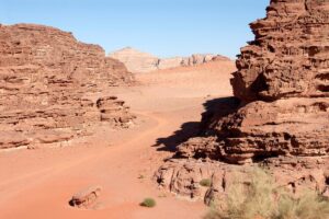 Uadi ou oued : qu’est-ce que c’est, comment il se forme et sa différence avec un canyon