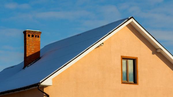 Neither air conditioning nor fans: the solar chimney that expels hot air without electricity and helps cool the house in summer - How a solar chimney works and why it can cool a house without wasting electricity