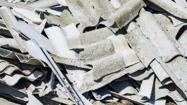 The Community of Madrid opens a sanctioning file for the environmental damage detected in the north of Alcorcón - The presence of asbestos is worrying due to its possible effects