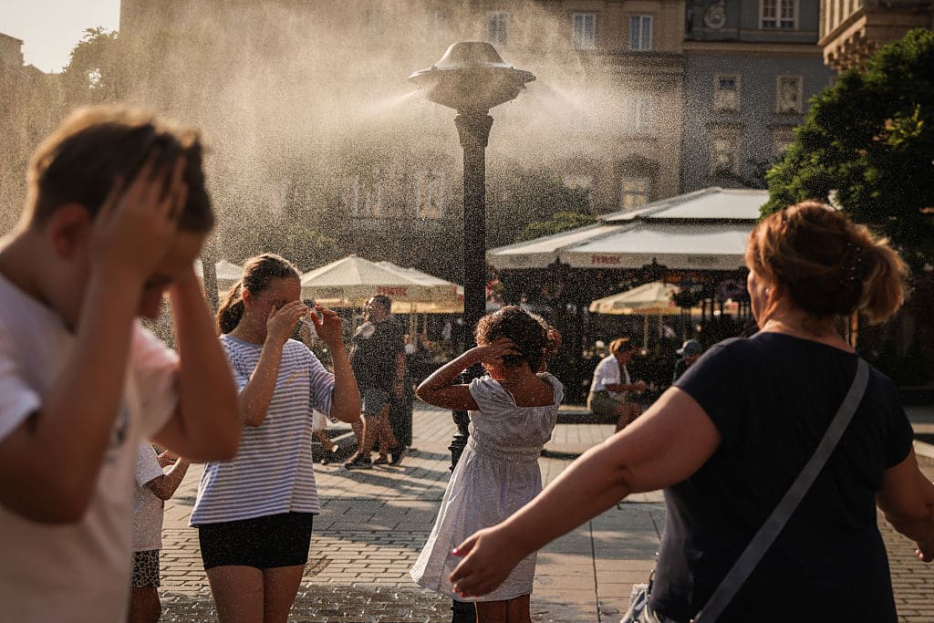 August 2026: record temperature is the hottest month in the last 100,000 years together with July 2023