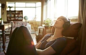 Is it better to relax with music or the sounds of nature? The answer you (maybe) don’t expect
