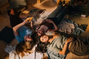 How do friendships arise?